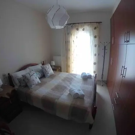 An Ideal 3 Bedroom In - Crete